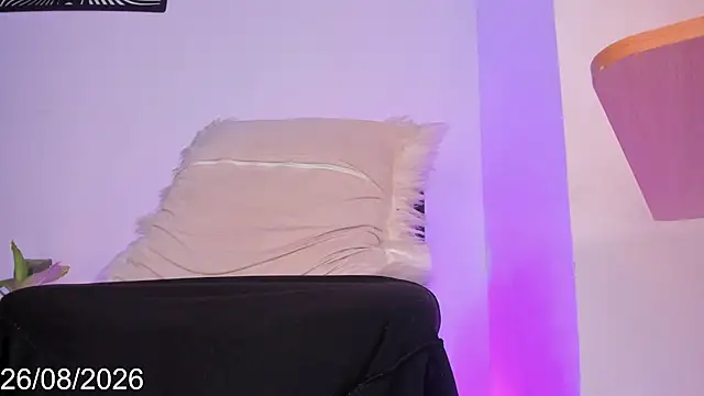 Cameron_sophia01のライブXXXチャット