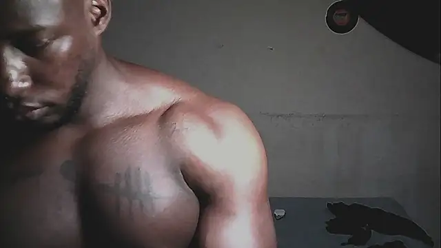 צ'אט XXX בשידור חי של SunBlackCock