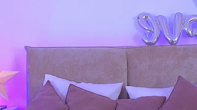 Jules_night live XXX chat