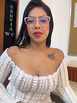 Noa_rousse01's Live XXX Chat