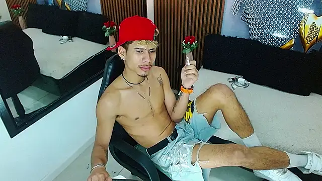 Skinny_cute_Alyer: вебкам-шоу