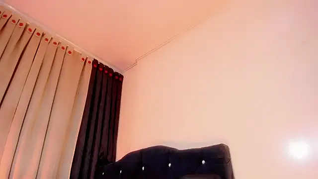 lesly_xx Webcam show