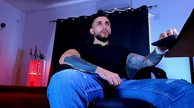 Chat XXX en directo de MightyAaron66