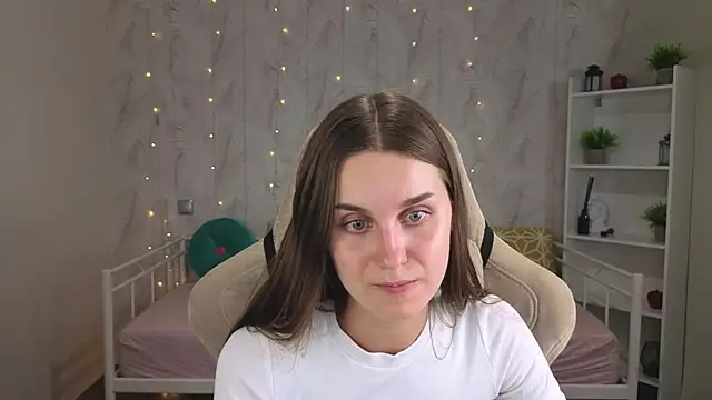 Alison_Bell: онлайн-секс-чат