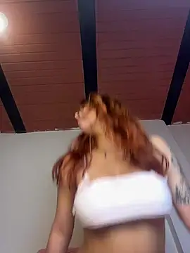 bonnie_moon's Live XXX Chat