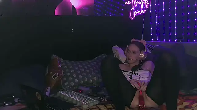 Savyandsaint webkamerás műsora
