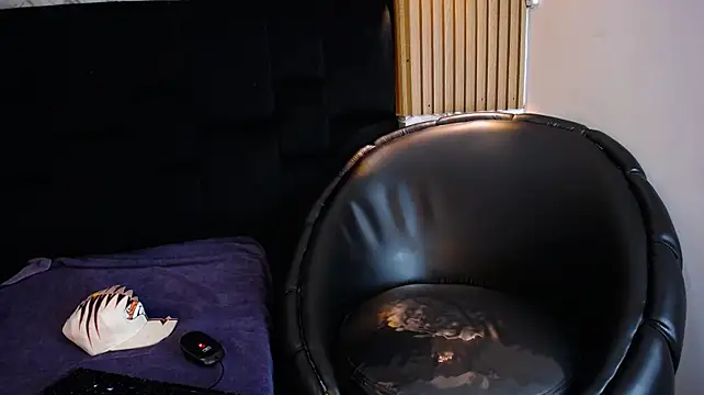 Bastian_Fox_n Webbikameraesitys