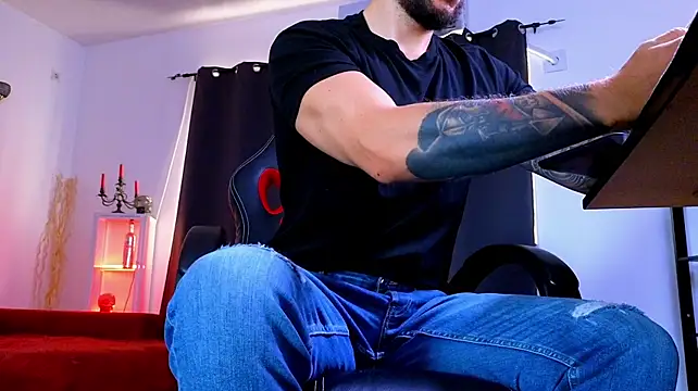 MightyAaron66: απευθείας συνομιλία ΧΧΧ