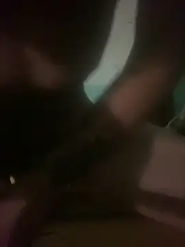 dirtyskils Show in webcam