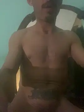 dirtyskils Show in webcam
