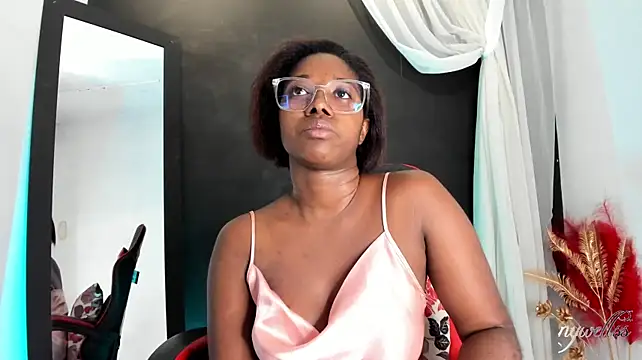 connywellss live XXX chat