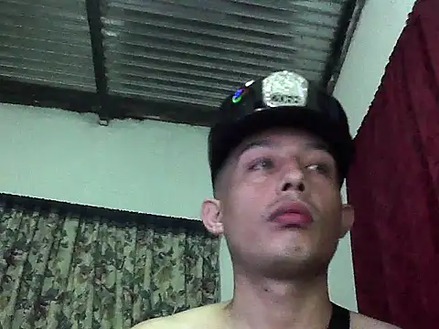Chat XXX ao vivo de Alexander_Fetish1