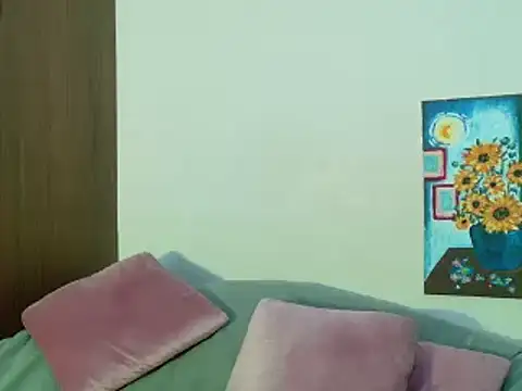 SophiaBloss live XXX chat