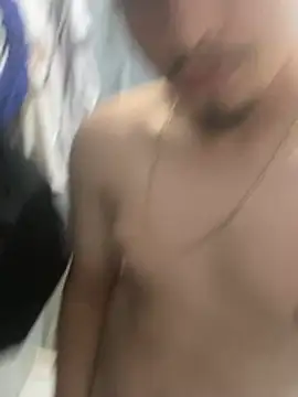 kaulu Show in webcam