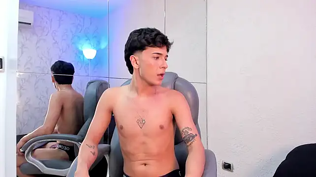 Brady_Simmons Webcam-Show