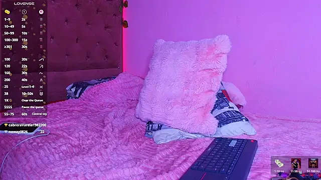 TheBatMansion live XXX chat