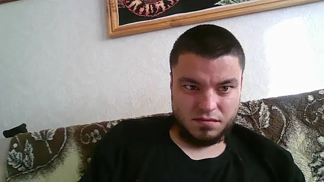 Show modela Yashax na web-kameri