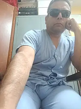 chicoguapo8 – Live XXX-chat