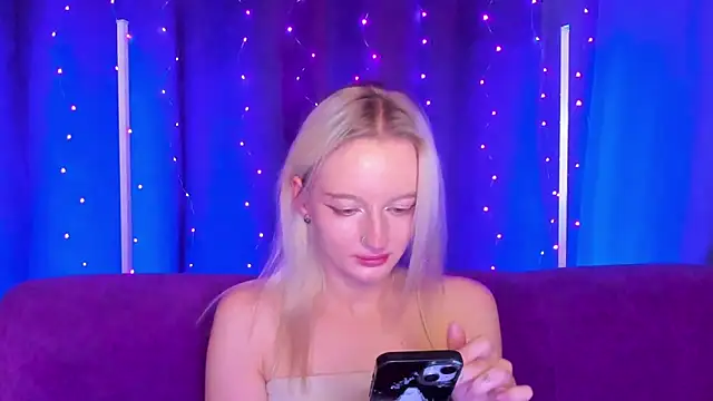 AlessaKiss 라이브 XXX 채팅