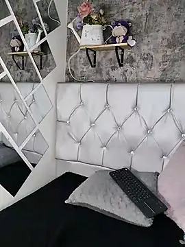 Angeldust19's Live XXX Chat