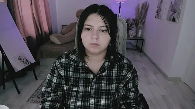 DiaAngell's Live XXX Chat