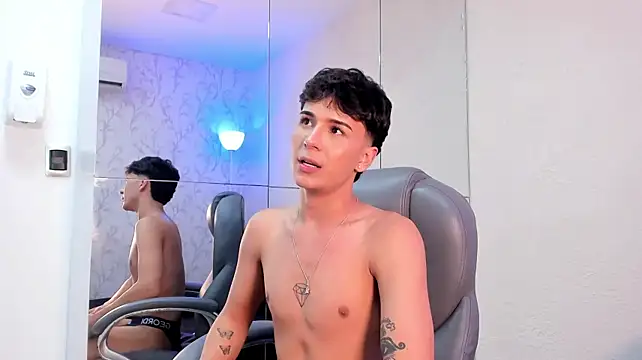 Show de Brady_Simmons na webcam