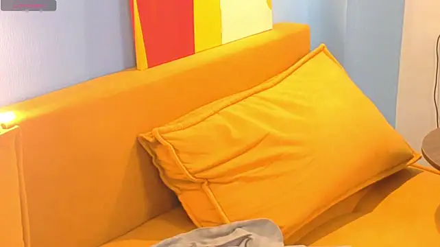 EmmaWells_S Adlı Modelin Canlı XXX Sohbeti