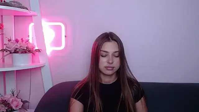 MilanaAngelAs' Live XXX Chat