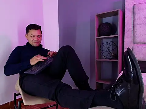 Chatroom XXX en direct de Hey_Noaah