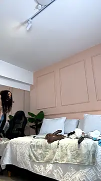 Chat +18 de SHARONN____ ao vivo