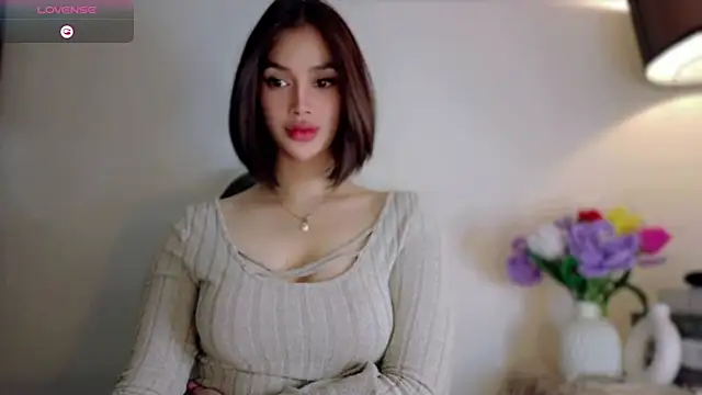 הופעת וובקאם של Anna_HollyDoll