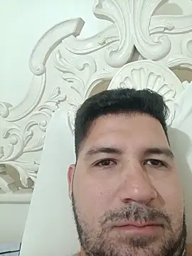 Show modela Ejkahghnii na web-kameri