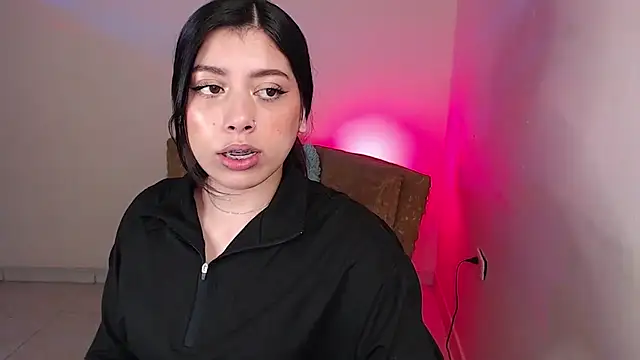 iam_emy's Live XXX Chat
