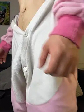 AleFoxx 라이브 XXX 채팅