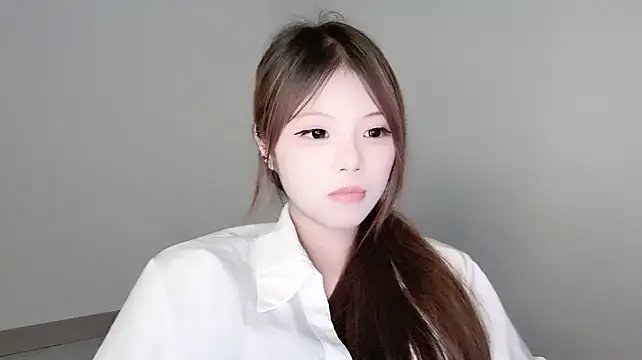 Windsor_555 라이브 XXX 채팅