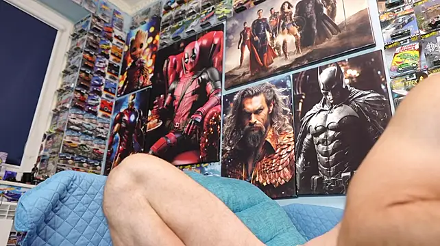 Muscle_Bear webkamerás műsora