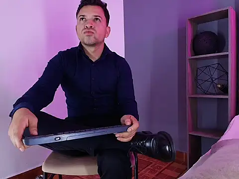 Chat XXX ao vivo de Hey_Noaah