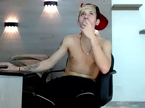 Gaeliitto Chat XXX live