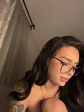 Samantha_Bernardo's Webcam Show