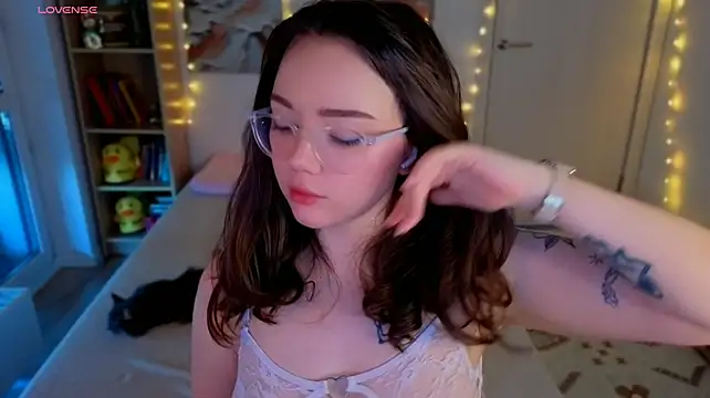 MilenaSaint XXX чат на живо