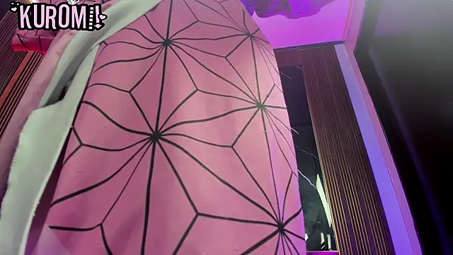 Kuromii_ Chat XXX live