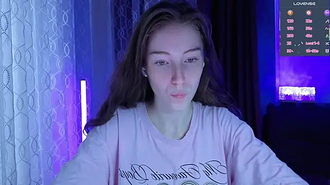 eskatmi's Live XXX Chat
