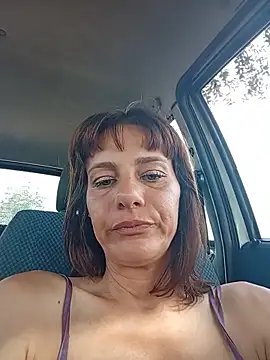 Zingara83's Live XXX Chat