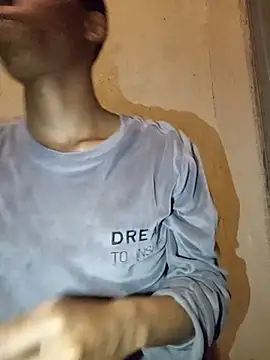 SexyCaramelDude23 Adlı Modelin Web Kamerası Şovu