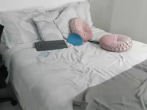 Chat XXX en directo de Danna_Diamond_