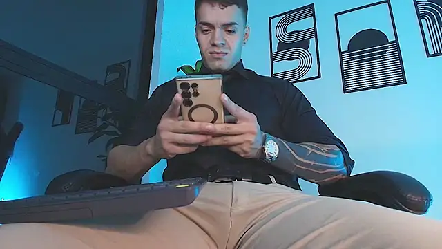 ALPHA_DOMINUS_ Chat XXX live