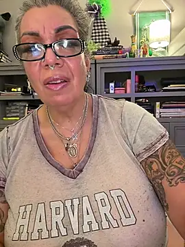 dieseldame1313 – Live XXX-chat