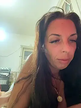 Almmaxxxx Pertunjukan Webcam