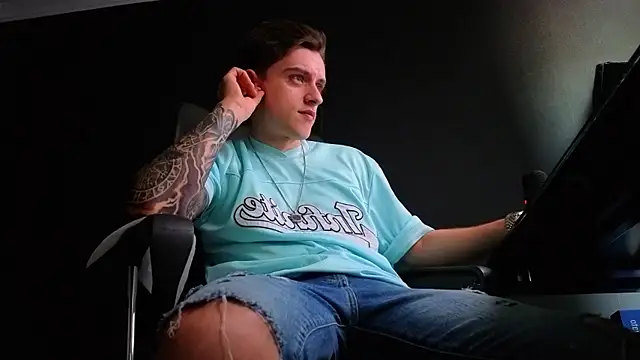 Chat XXX ao vivo de FelixStarkk