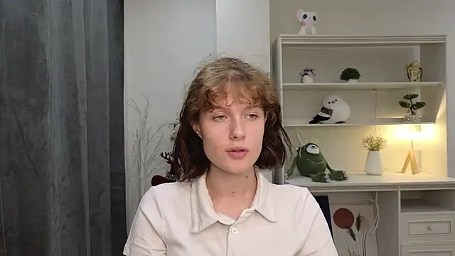 ShirelyLangley Chat XXX live